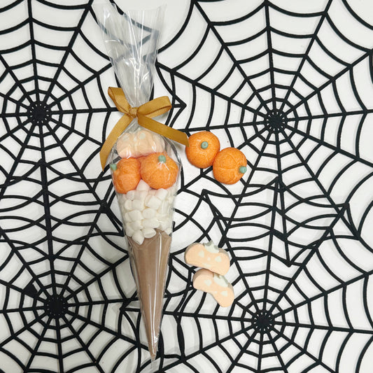 Pre Filled Halloween Hot Chocolate Cone - 3 Orange Pumpkin, 1 Face Pumpkin Marshmallows