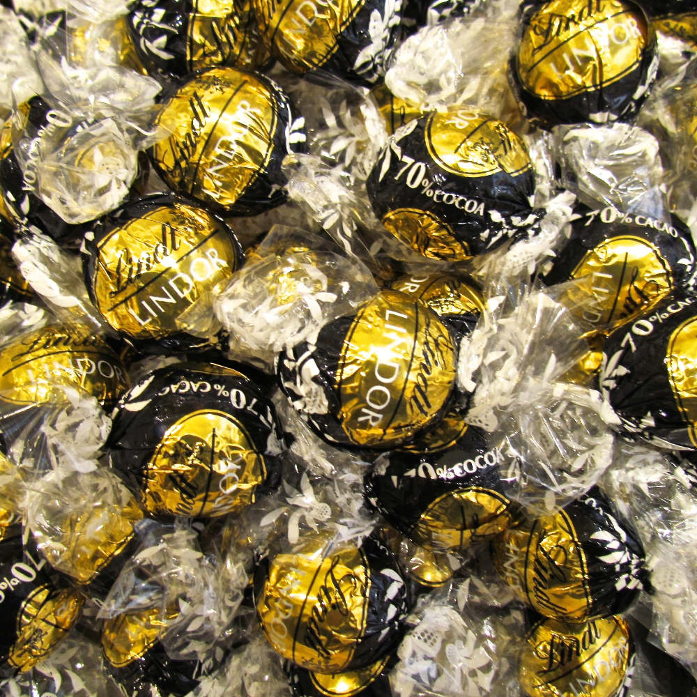 Lindt Lindor USA 70% Dark Chocolate - Lindt Lindor - Party Touches