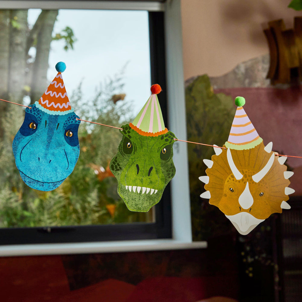 Party Dinosaur Card Garland