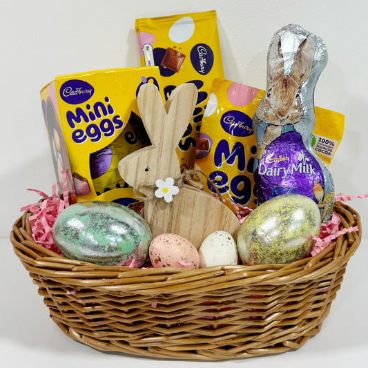 Easter Gift Hamper with Peter Rabbit Chocolate