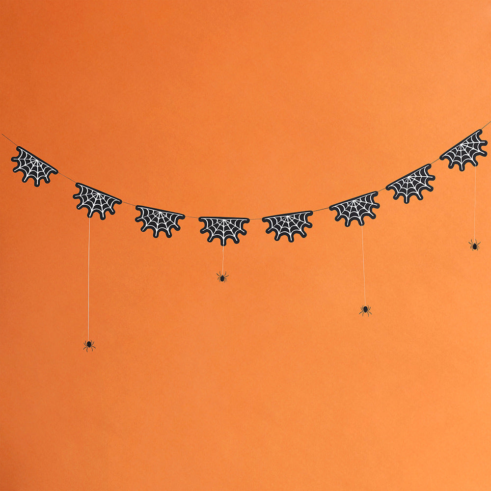 Cobweb Garland With Hanging Spiders