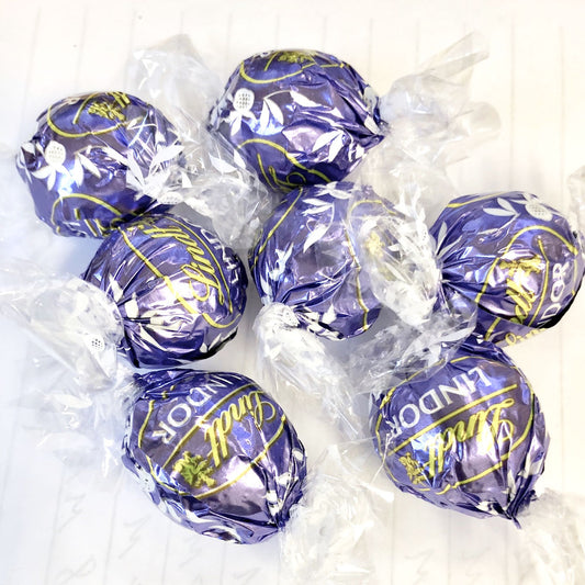 Lindt Lindor USA Blueberries & Cream - Lindt Lindor - Party Touches