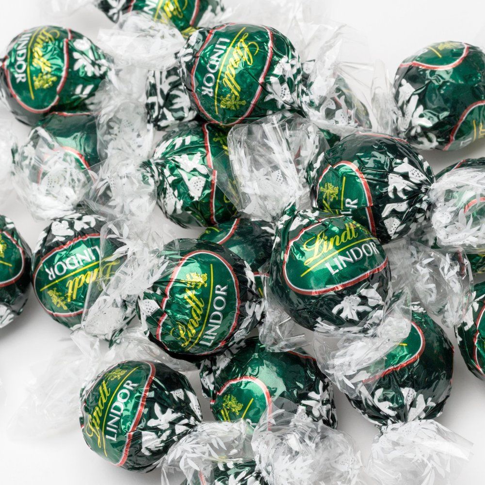 Lindt Lindor USA Peppermint Cookie Milk Chocolate - Lindt Lindor - Party Touches