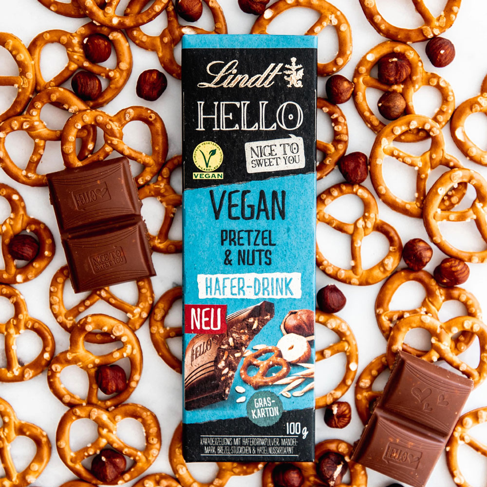 Lindt Hello Vegan Pretzel & Nuts Chocolate Bar